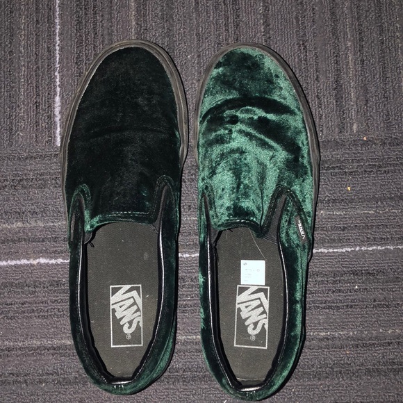 velvet vans green